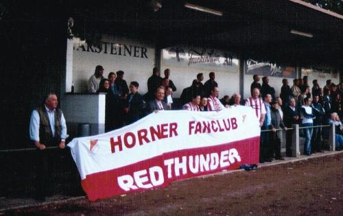 Stadion Zehnthof - Gästefans auf der Tribüne