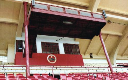 tadión tiavničky - Haupttribüne Detail