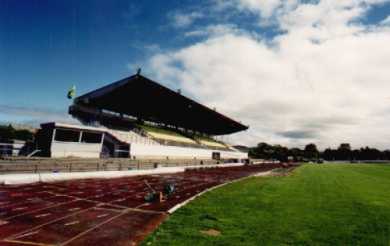 Aspmyra Stadion - Tribüne leer
