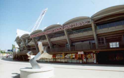 Arnold-Schwarzenegger-Stadion - Au&szlig;enansicht