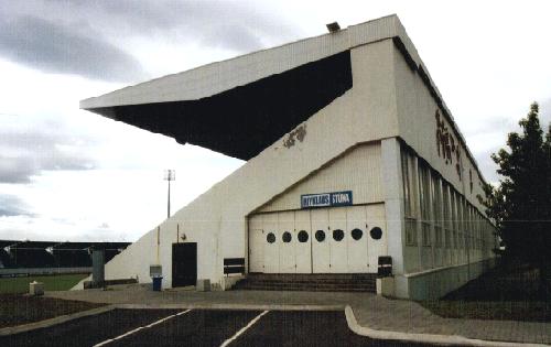 Laugardalsvöllur - Haupttribüne Rückansicht