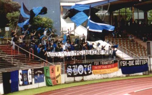 Auestadion - Außer Mutti mag sie keiner (Intro der Gäste)