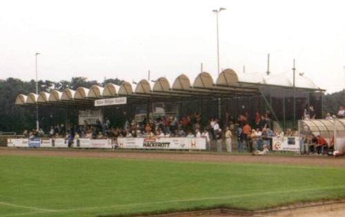 Walter-Bettges-Stadion - Tribüne