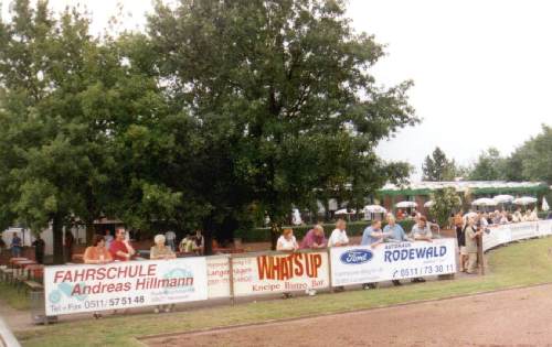 Walter-Bettges-Stadion - Tribüne