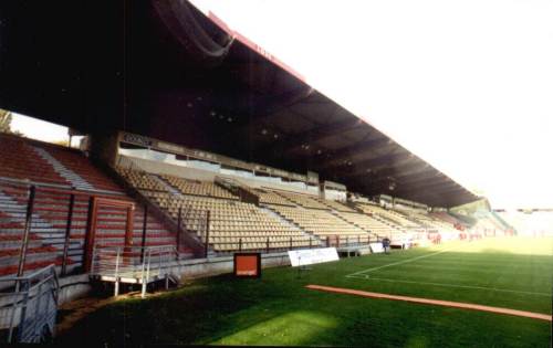 Stade Grimonprez Jooris - Haupttribne