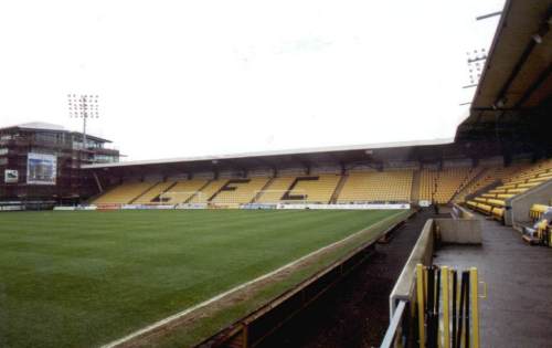 Almondvale Stadium - Hintertortribüne