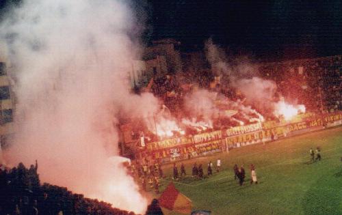 Giovanni Celeste - Intro Hintertortribüne 2