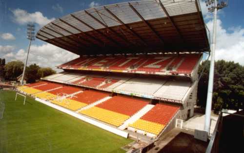 Stade Saint Symphorien - Haupttribüne