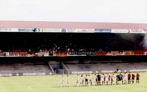 Stade de la Maladiere - Südtribüne