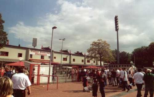 Niederrhein-Stadion Außenansicht