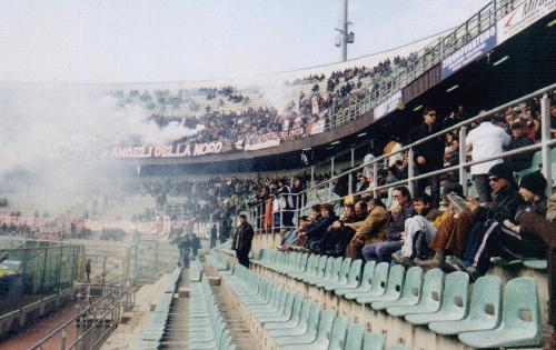 Renzo Barbera (La Favorita) - Blick über die Gegengerade