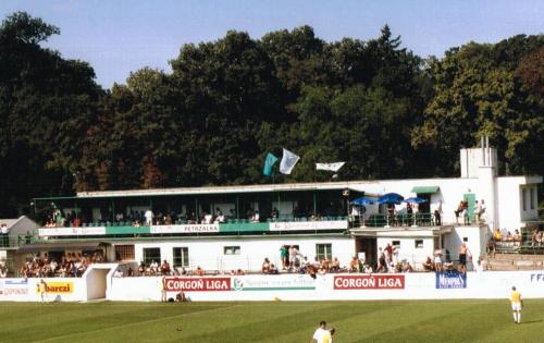 tadión FC Petralka - Gegenseite