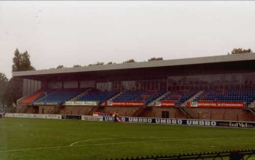de Luiten - Haupttribüne Innenansicht