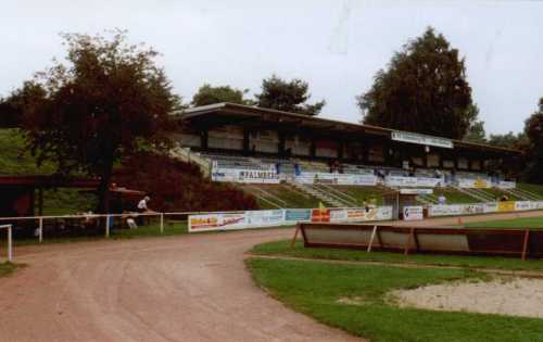 Jahnstadion - Tribüne