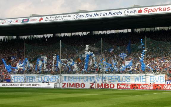Ruhrstadion - Oliseh- und BVB-Schmähung